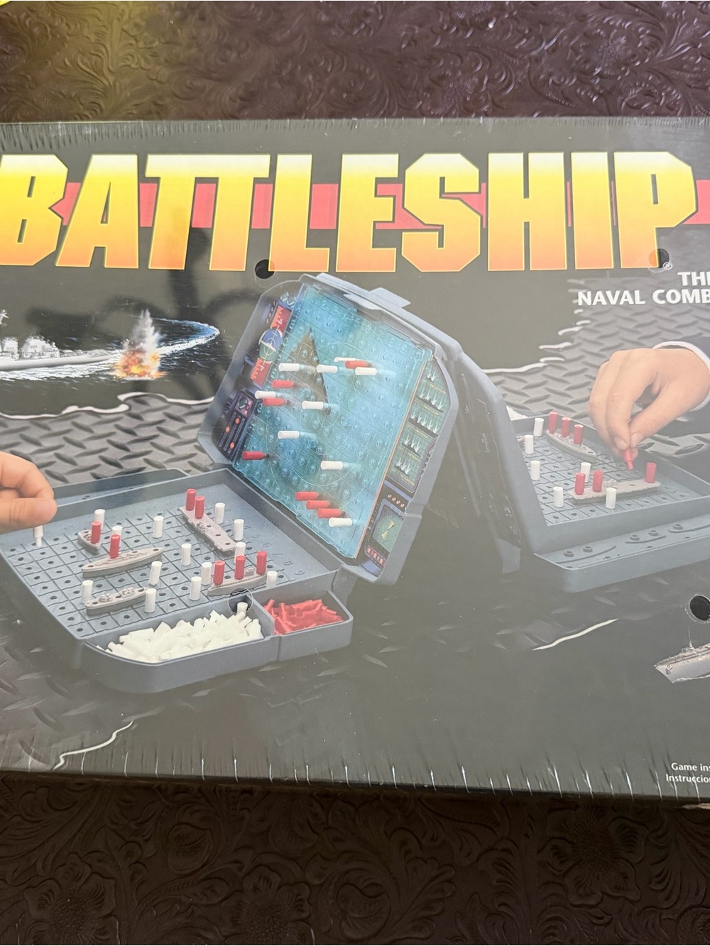 Classic Battleship Game - 1998 version NEW